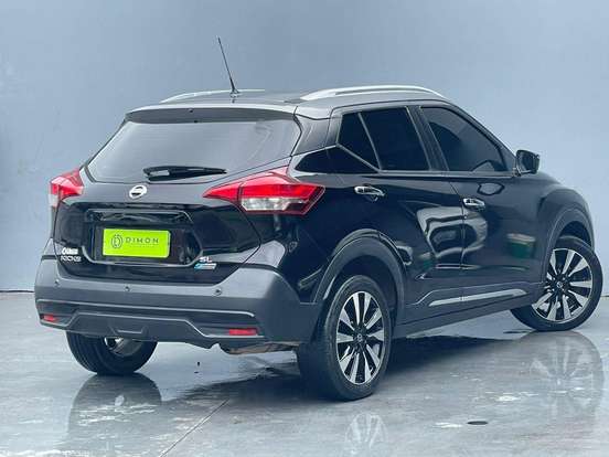 NISSAN-KICKS-2018