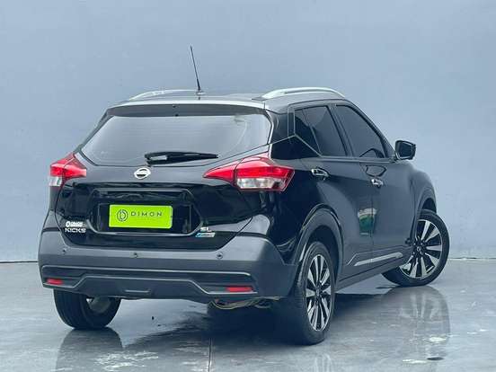 NISSAN-KICKS-2018