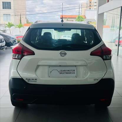 NISSAN-KICKS-2020