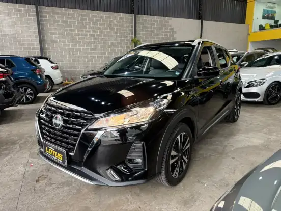 NISSAN-KICKS PLAY-2025