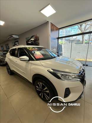 NISSAN-KICKS PLAY-2025