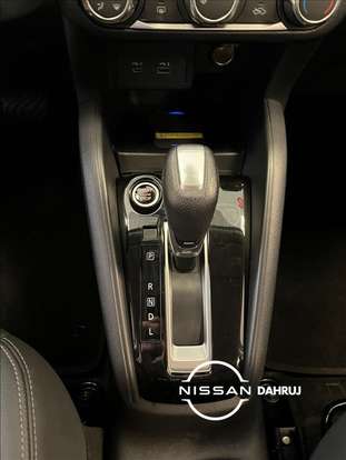 NISSAN-KICKS PLAY-2025