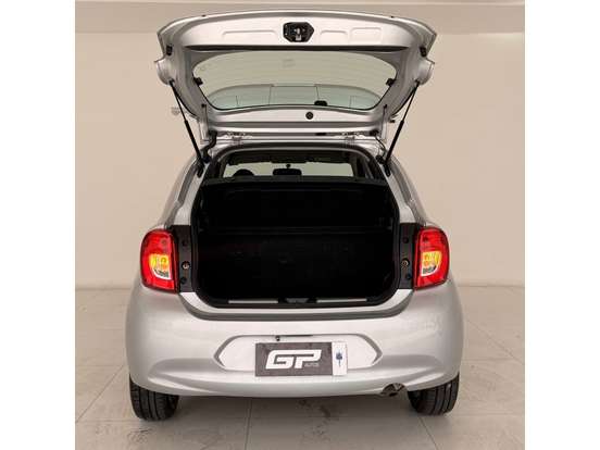 NISSAN-MARCH-1.6 SV 16V FLEXSTART 4P XTRONIC NISSAN-MARCH-2018