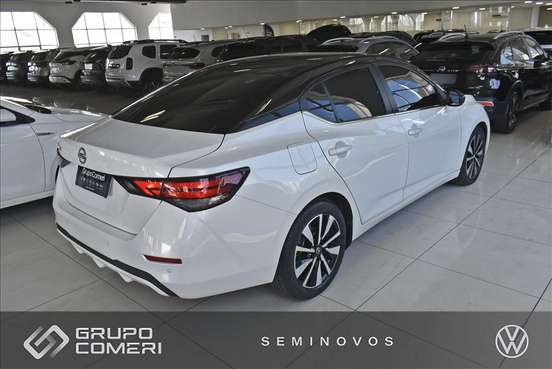 NISSAN-SENTRA-2023