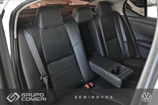 NISSAN-SENTRA-2023