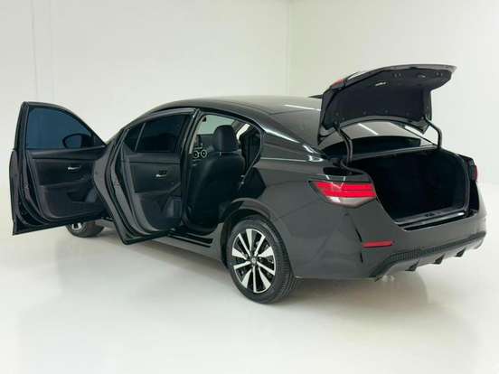 NISSAN-SENTRA-2023
