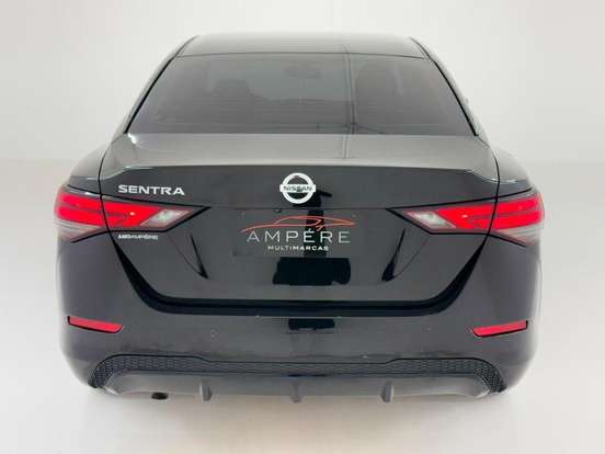 NISSAN-SENTRA-2023