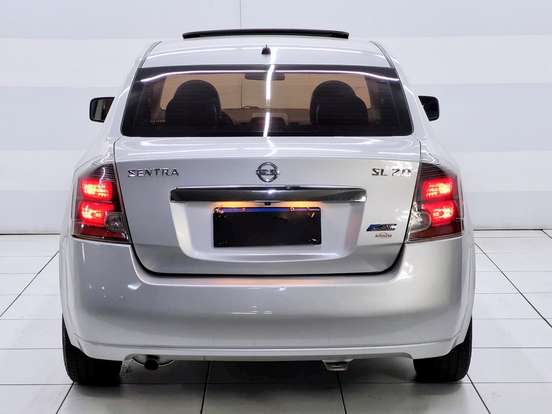 NISSAN-SENTRA-2.0 SL 16V FLEX 4P AUTOMÁTICO NISSAN-SENTRA-2012