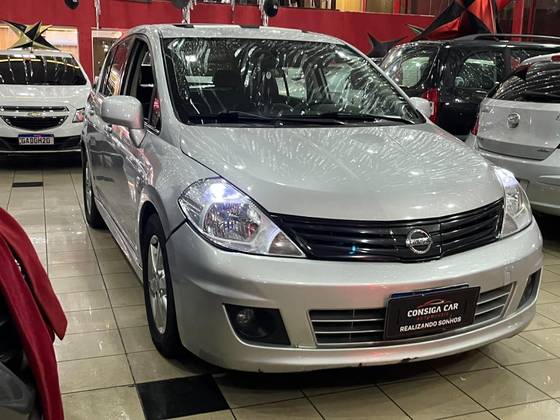 NISSAN TIIDA 1.8 SL 16V FLEX 4P MANUAL