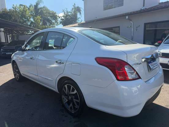 NISSAN-VERSA-1.6 16V FLEX SL 4P MANUAL NISSAN-VERSA-2016