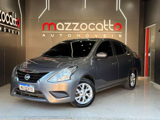 NISSAN-VERSA-1.6 16V FLEXSTART SV 4P XTRONIC NISSAN-VERSA-2017