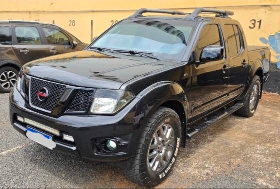 NISSAN FRONTIER 2.5 SL 4X4 CD TURBO ELETRONIC DIESEL 4P AUTOMÁTICO