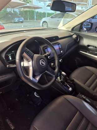 NISSAN-KICKS PLAY-2025