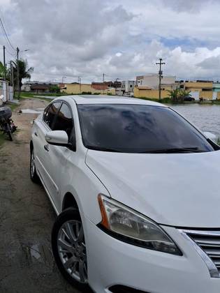 NISSAN SENTRA 2.0 SV 16V FLEX 4P AUTOMÁTICO