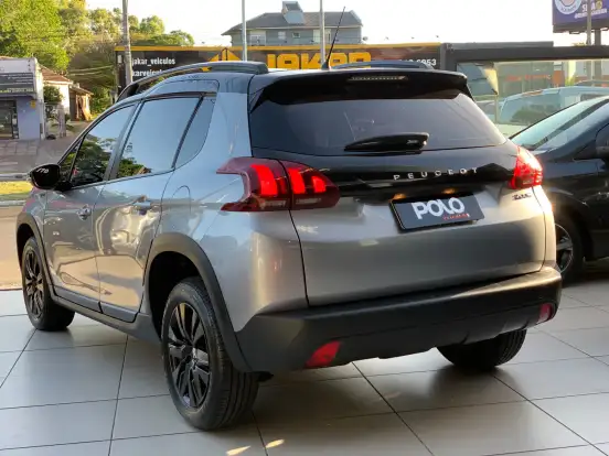 PEUGEOT-2008-2022