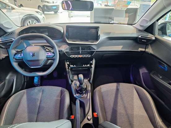 PEUGEOT-2008-1.0 TURBO 200 FLEX ALLURE CVT PEUGEOT-2008-2026