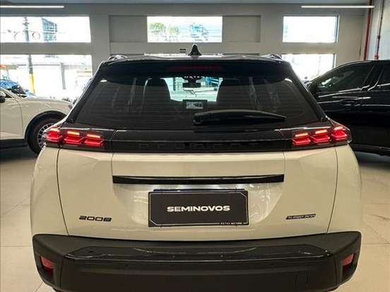 PEUGEOT-2008-1.0 TURBO 200 FLEX GT CVT PEUGEOT-2008-2024