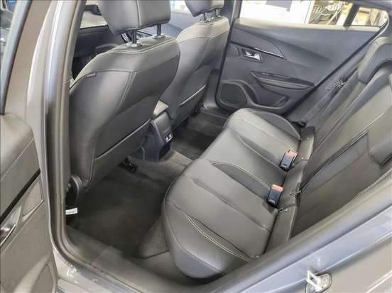 PEUGEOT-2008-2026