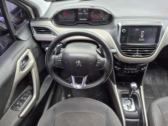 PEUGEOT-2008-2015