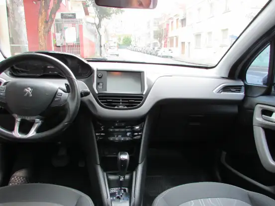 PEUGEOT-208-1.6 ALLURE 16V FLEX 4P AUTOMÁTICO PEUGEOT-208-2017