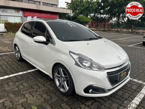 PEUGEOT 208 1.6 GRIFFE 16V FLEX 4P AUTOMÁTICO