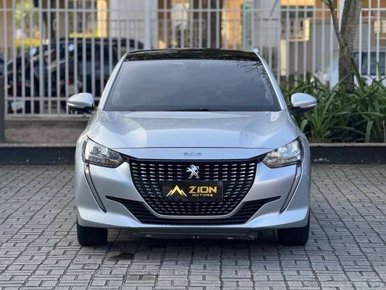 PEUGEOT-208-2021