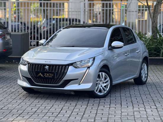 PEUGEOT-208-2021