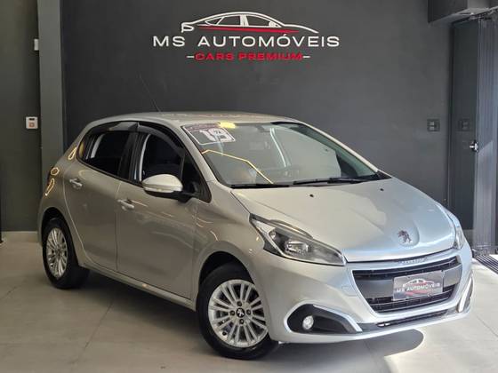 PEUGEOT 208 1.6 ACTIVE PACK 16V FLEX 4P AUTOMÁTICO