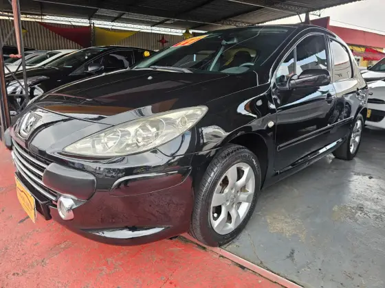 PEUGEOT 307 1.6 PRESENCE PACK 16V FLEX 4P MANUAL