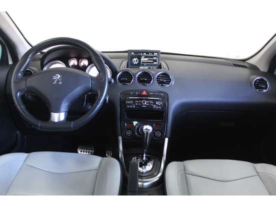 PEUGEOT-308-2014