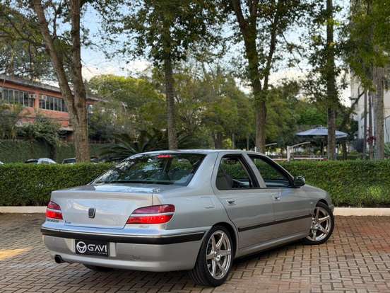 PEUGEOT-406-2001