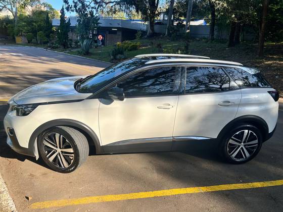 PEUGEOT 3008 1.6 GRIFFE PACK THP 16V GASOLINA 4P AUTOMÁTICO
