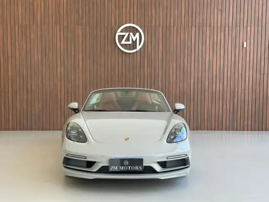 PORSCHE-718-2024