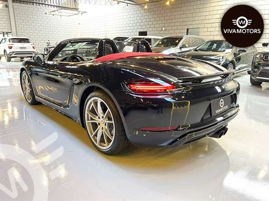 PORSCHE-718-2023