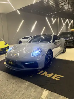 PORSCHE-911-2023