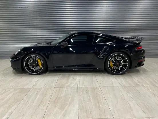 PORSCHE-911-2021