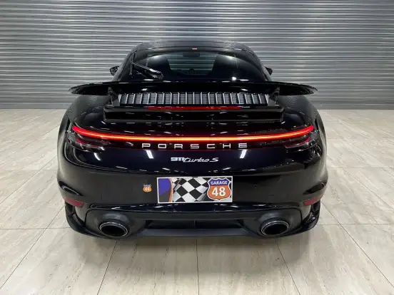 PORSCHE-911-2021