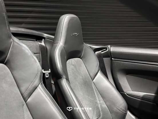 PORSCHE-911-2024