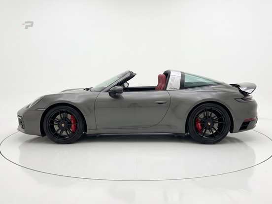 PORSCHE-911-2023