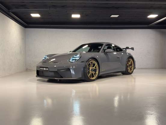 PORSCHE-911-2025