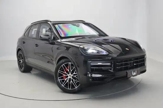 PORSCHE-CAYENNE-2025