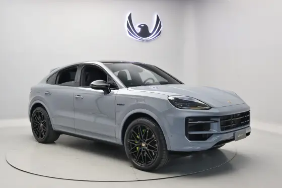 PORSCHE CAYENNE 3.0 V6 E-HYBRID BLACK EDITION COUPÉ AWD TIPTRONIC S