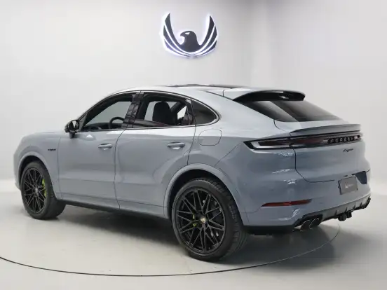 PORSCHE-CAYENNE-3.0 V6 E-HYBRID BLACK EDITION COUPÉ AWD TIPTRONIC S PORSCHE-CAYENNE-2025