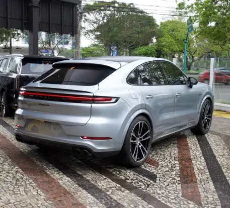 PORSCHE-CAYENNE-2026