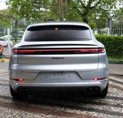 PORSCHE-CAYENNE-2026
