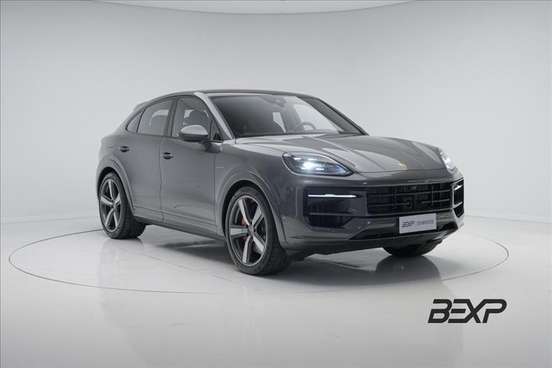 PORSCHE-CAYENNE-2025