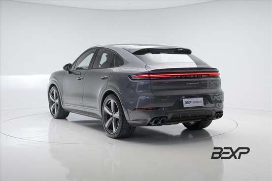 PORSCHE-CAYENNE-2025