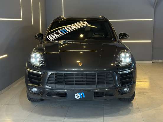 PORSCHE-MACAN-2.0 16V GASOLINA 4P AUTOMÁTICO PORSCHE-MACAN-2016