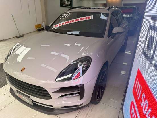 PORSCHE-MACAN-2021