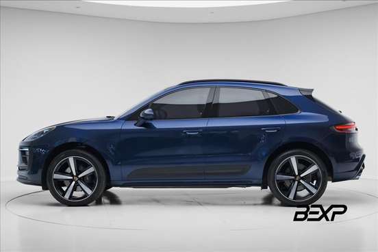PORSCHE-MACAN-2025